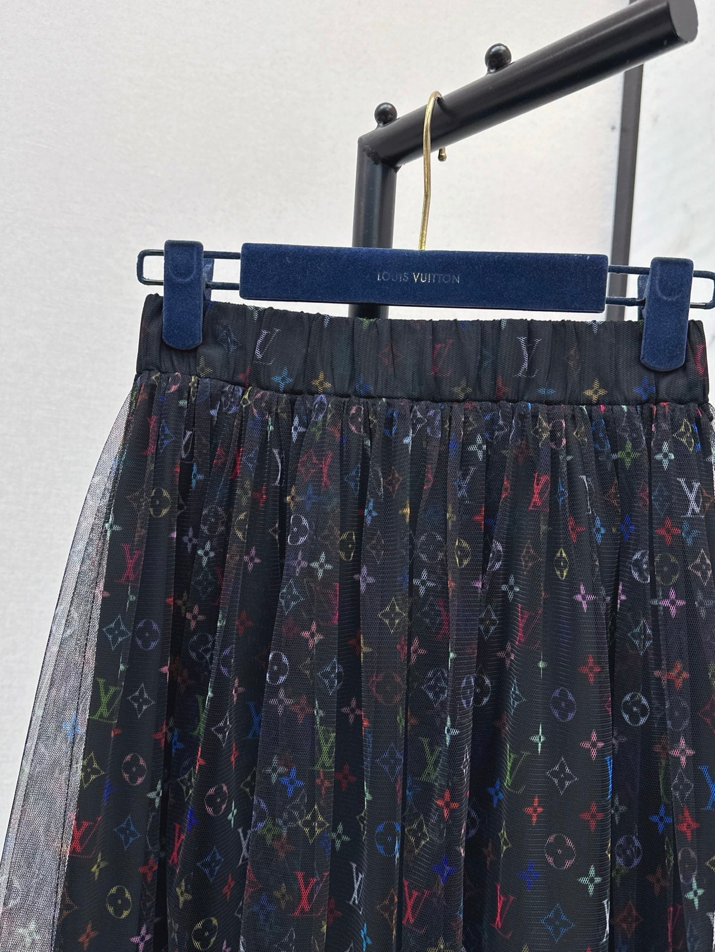 Loui* 25ss monogram print gauze midi skirt
