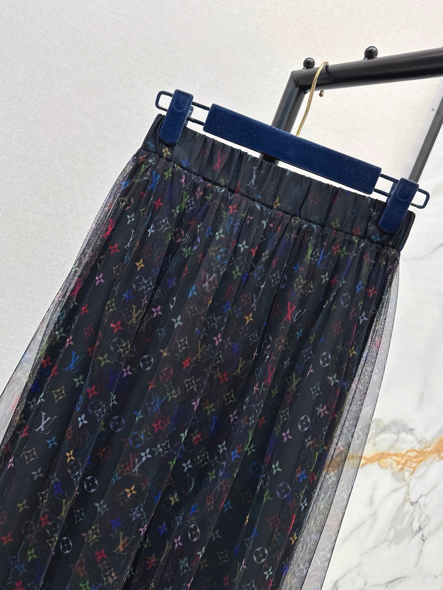 Loui* 25ss monogram print gauze midi skirt