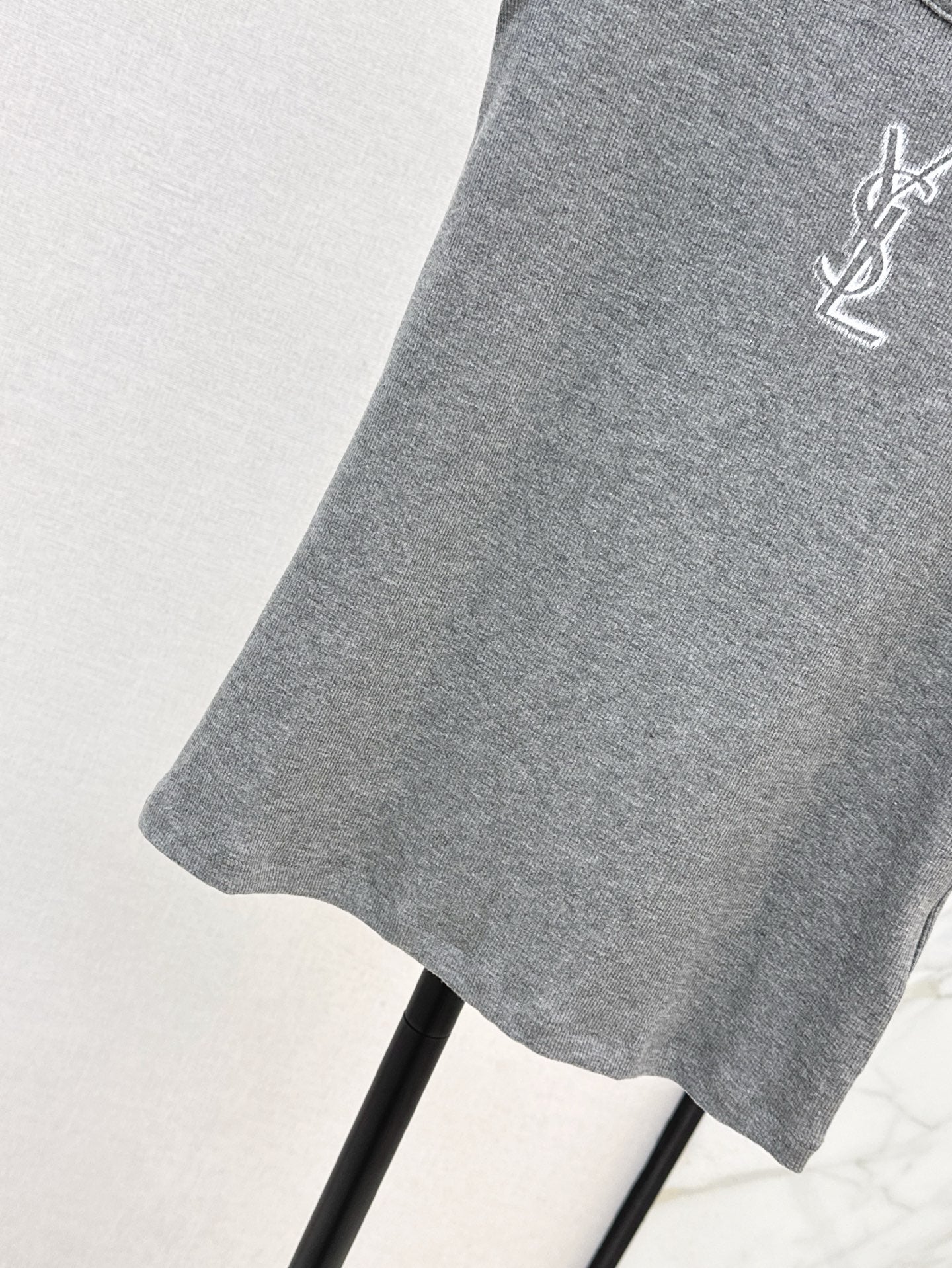 YS* 25ss Front logo print knit vest