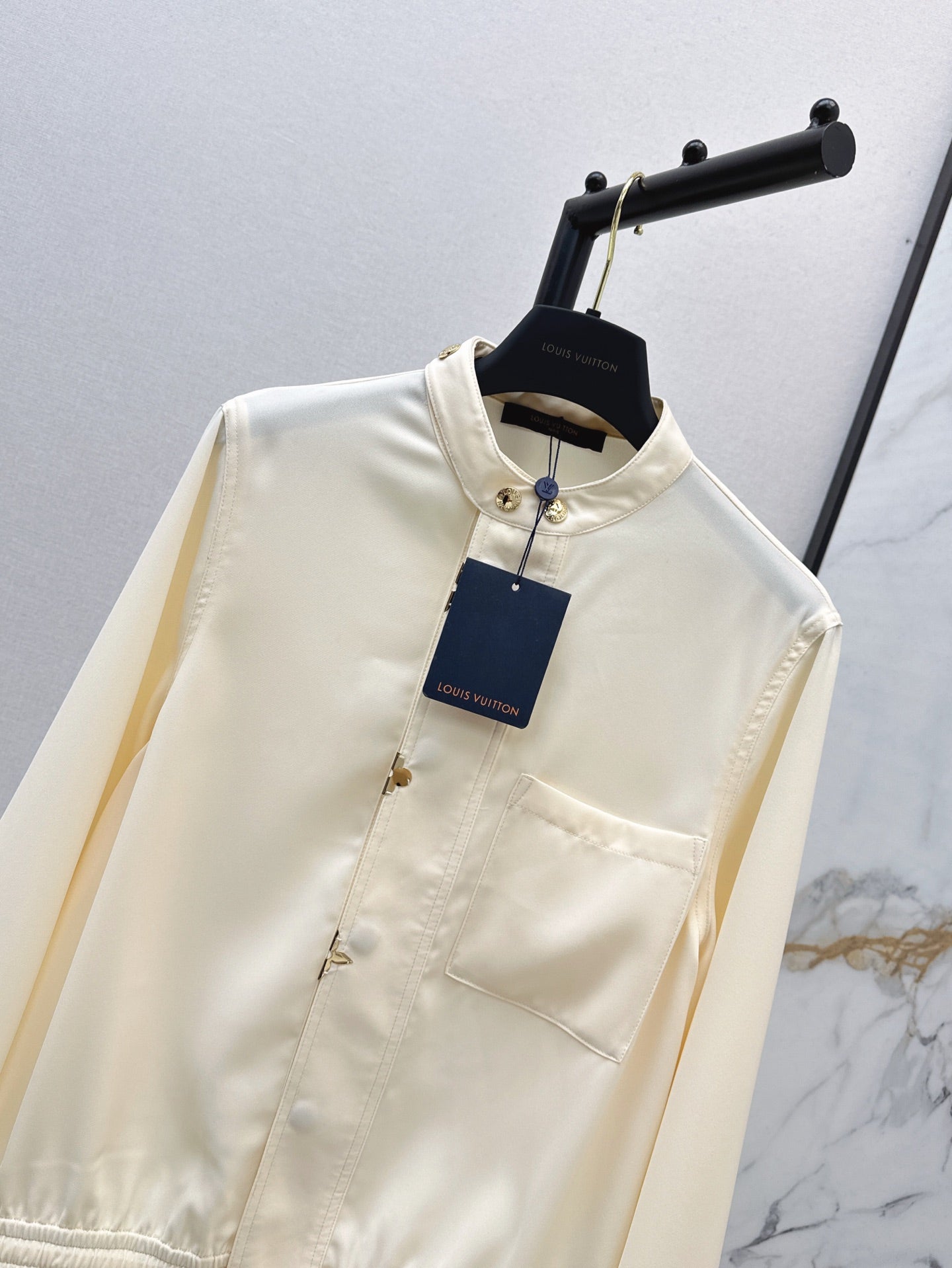 Loui* 25ss Stand collar drawstring waist shirt