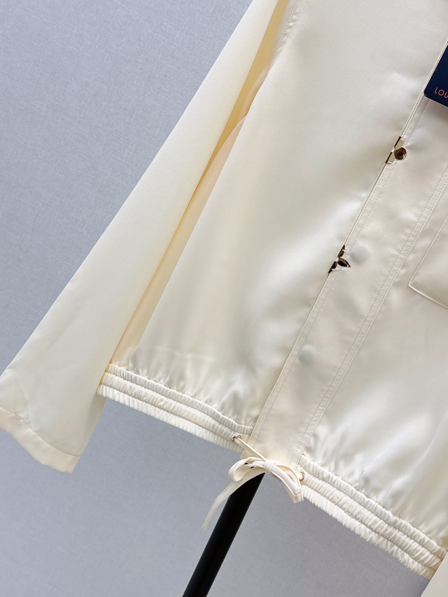 Loui* 25ss Stand collar drawstring waist shirt