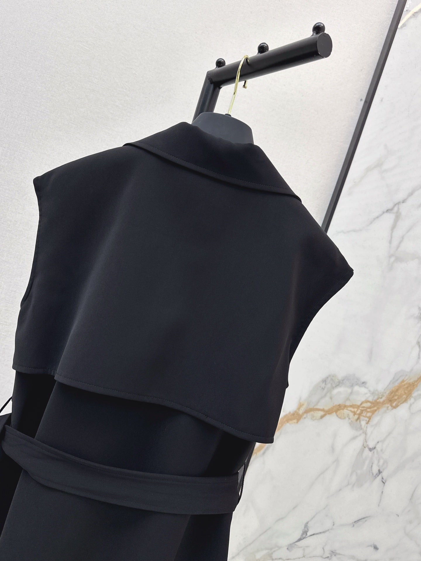 Loui* 25ss Belted Double-Breasted Dress