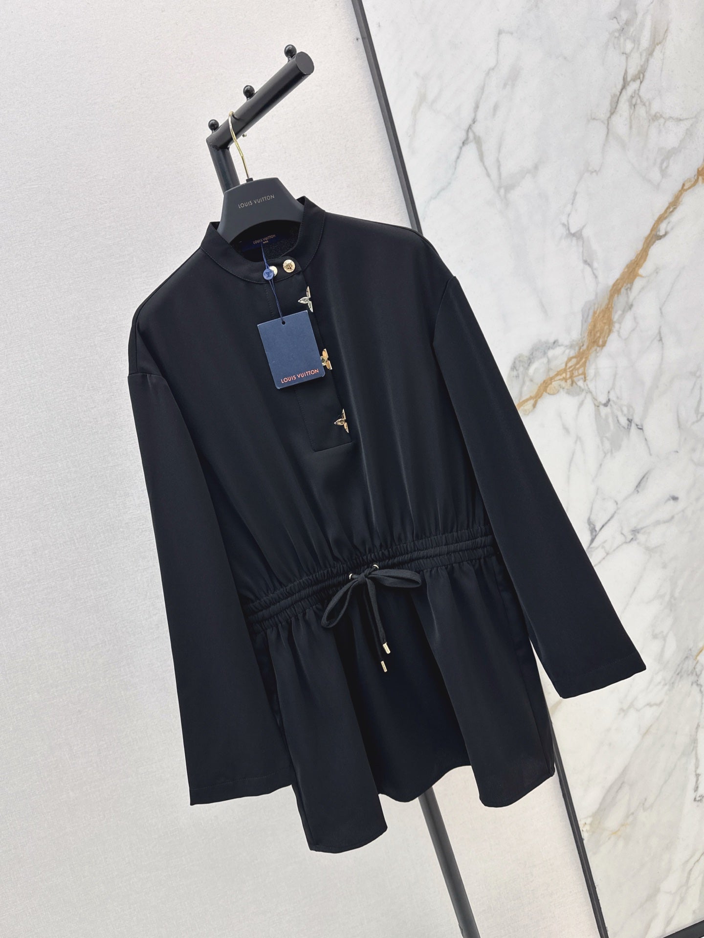 Loui* 25ss Long-Sleeved Lavallière Dress