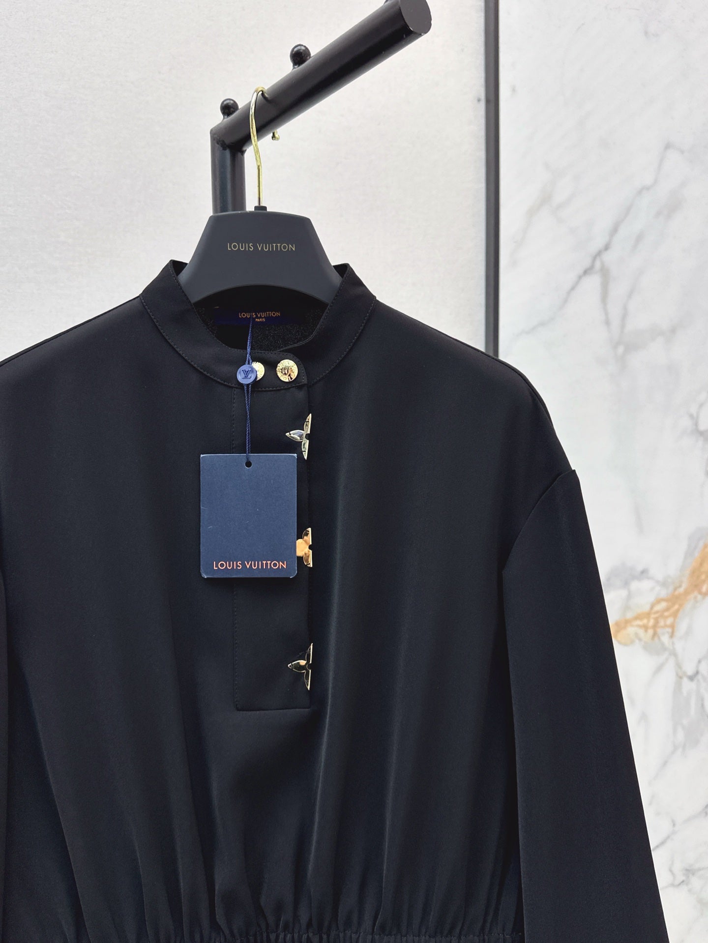 Loui* 25ss Long-Sleeved Lavallière Dress