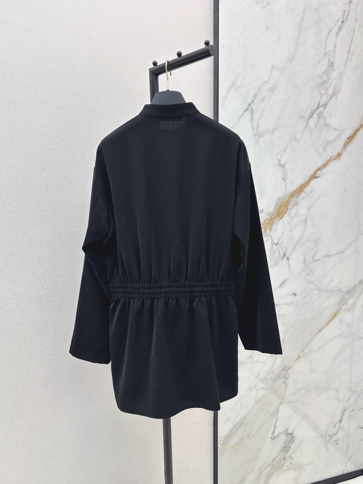 Loui* 25ss Long-Sleeved Lavallière Dress