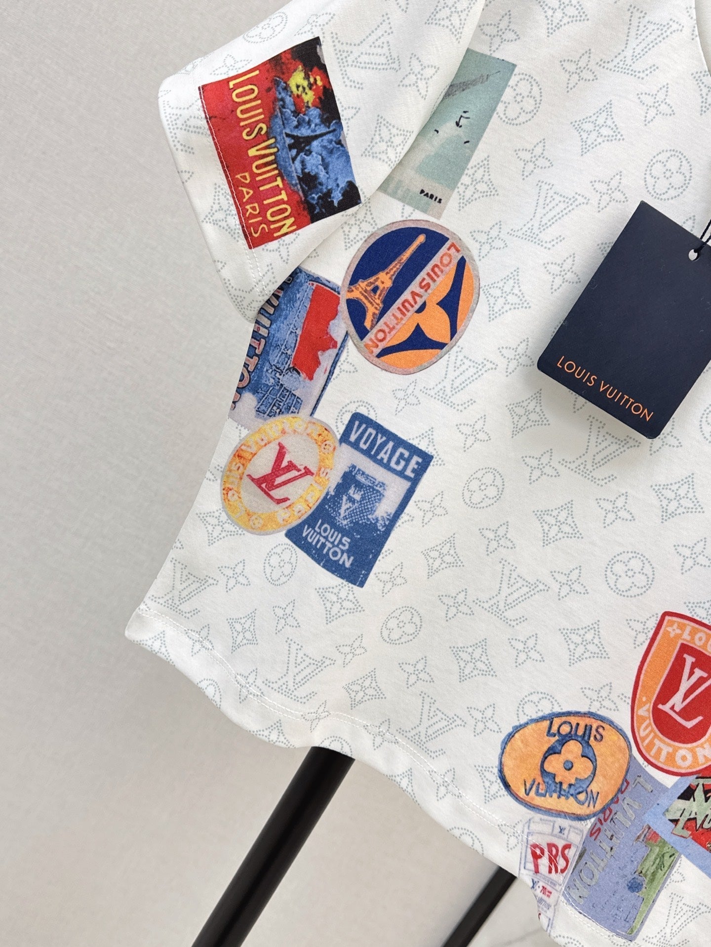 Loui* 25ss Patch print crop top