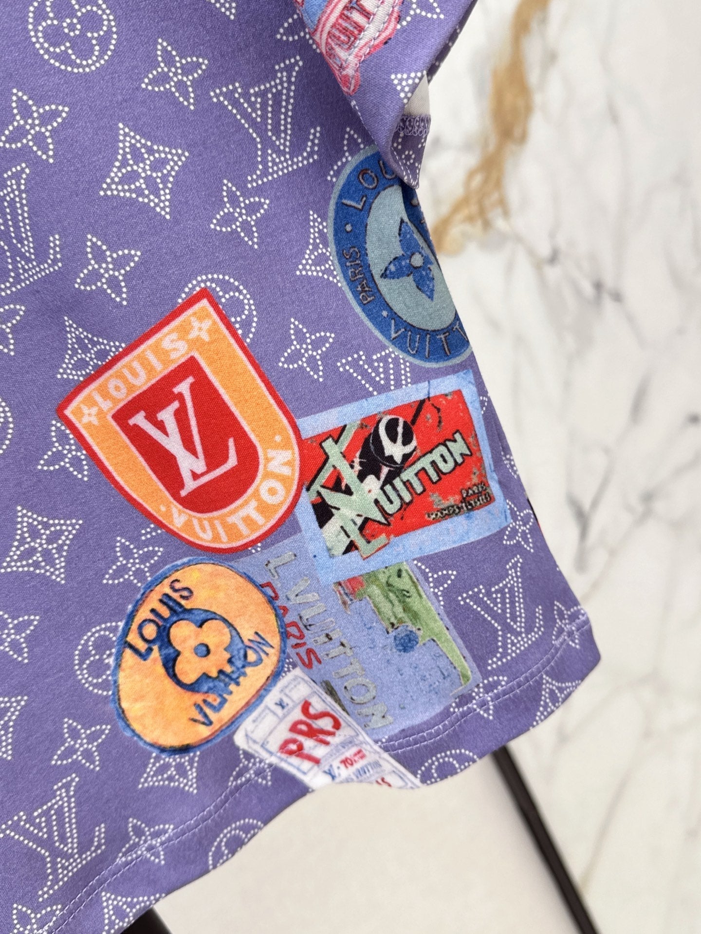 Loui* 25ss Patch print crop top