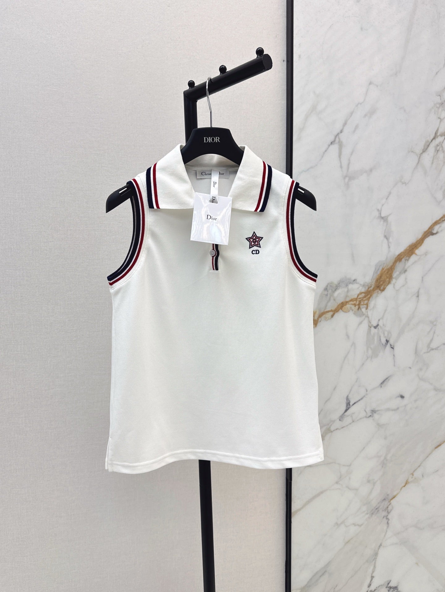 D*r 25ss embroidered polo neck sleeveless top