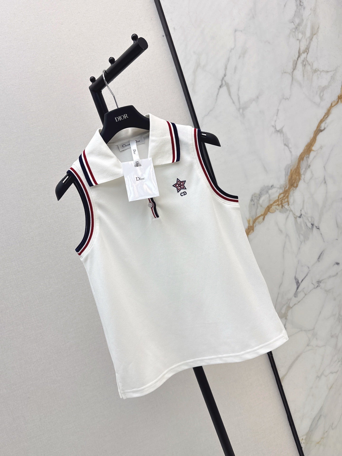 D*r 25ss embroidered polo neck sleeveless top