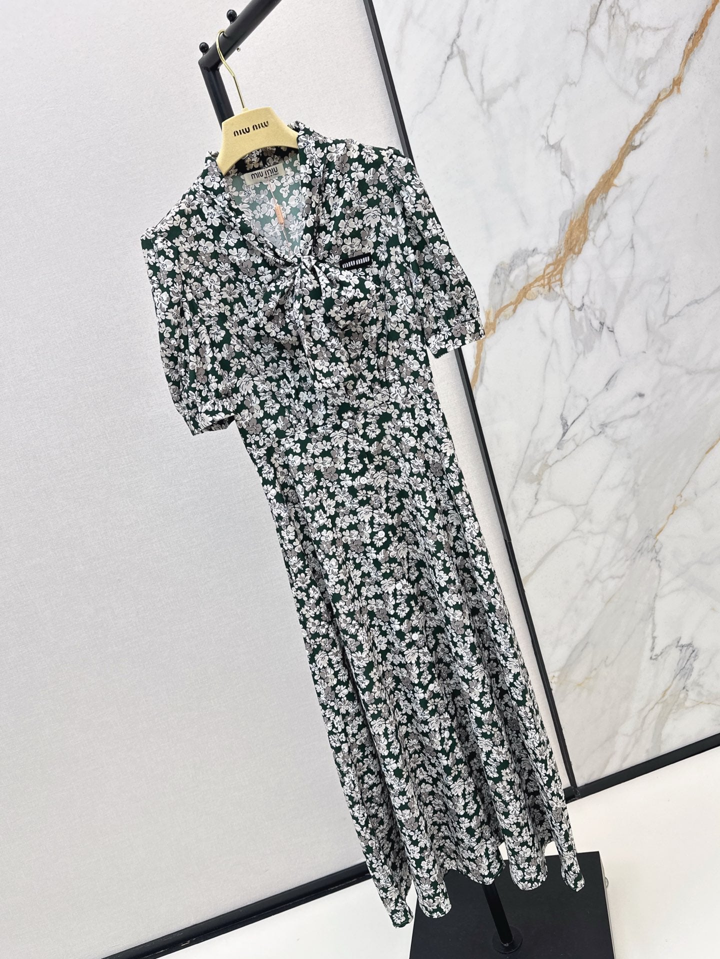 M*u 25ss Floral ribbon dress