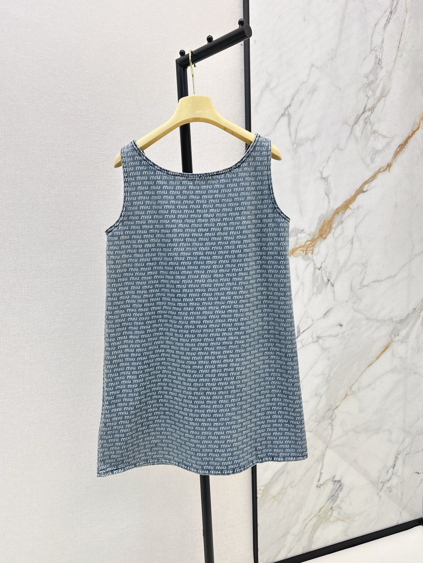 M*u 25ss Sleeveless denim mini dress