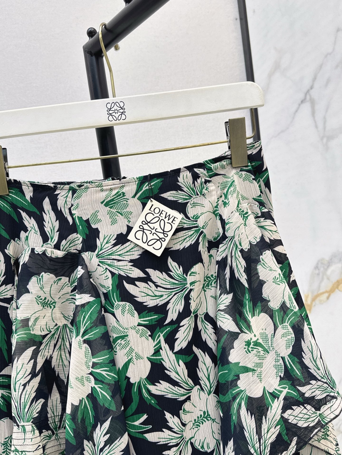 Loe* 25ss Floral print irregular layered skirt