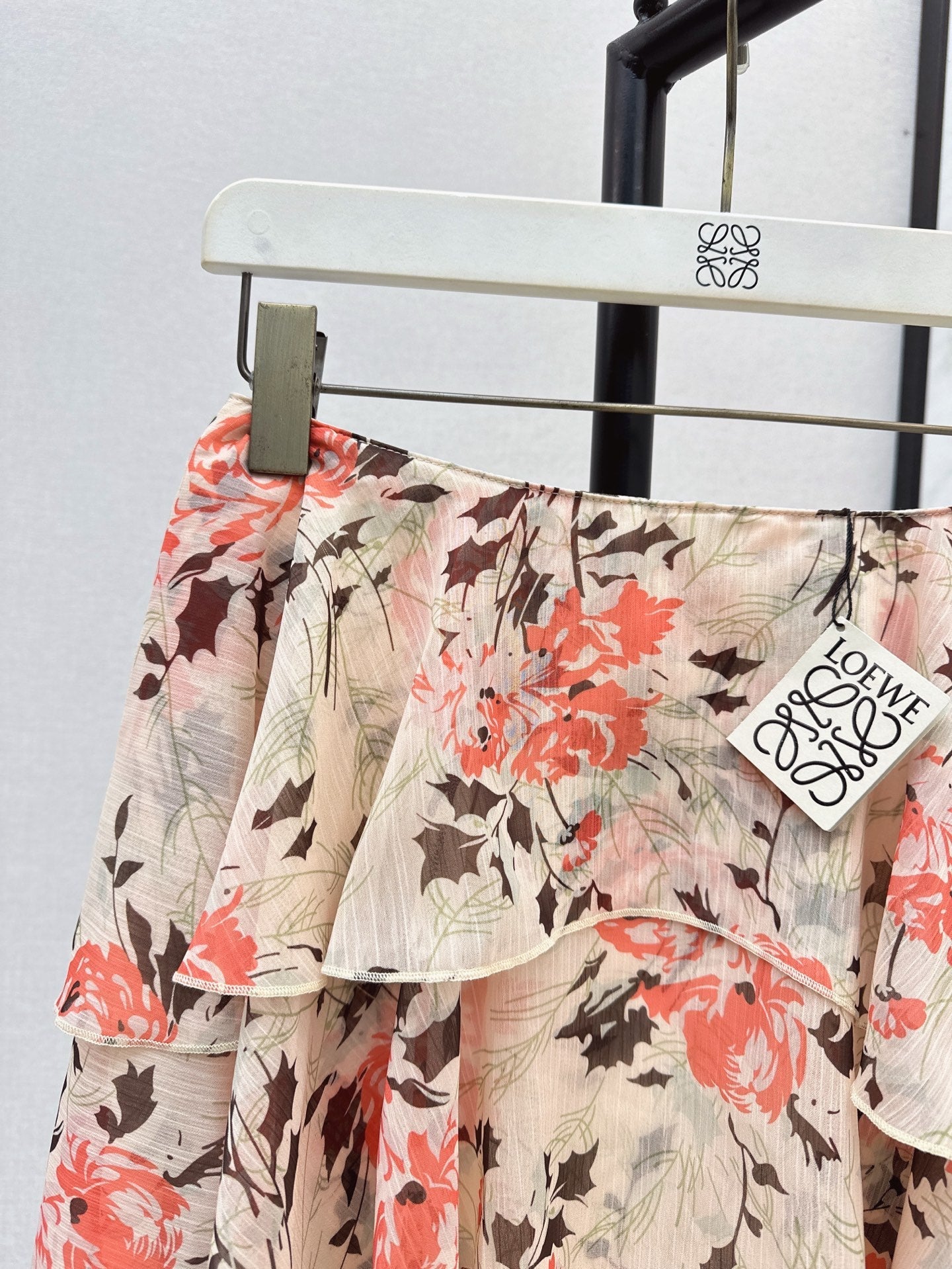 Loe* 25ss Floral print irregular layered skirt