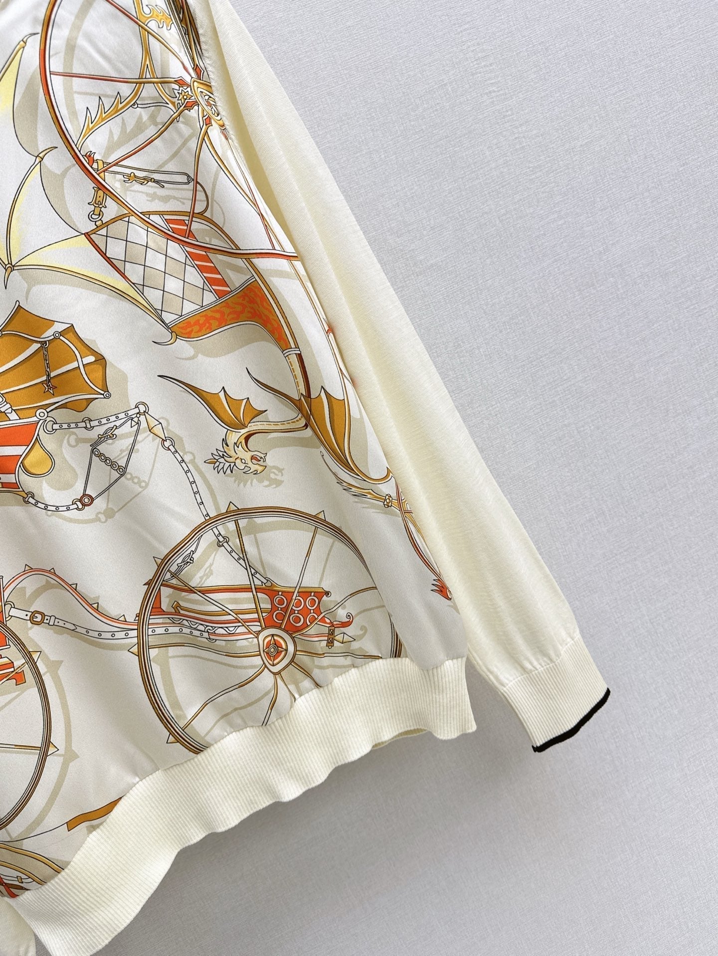 Herm* 25ss long-sleeve twillaine sweater