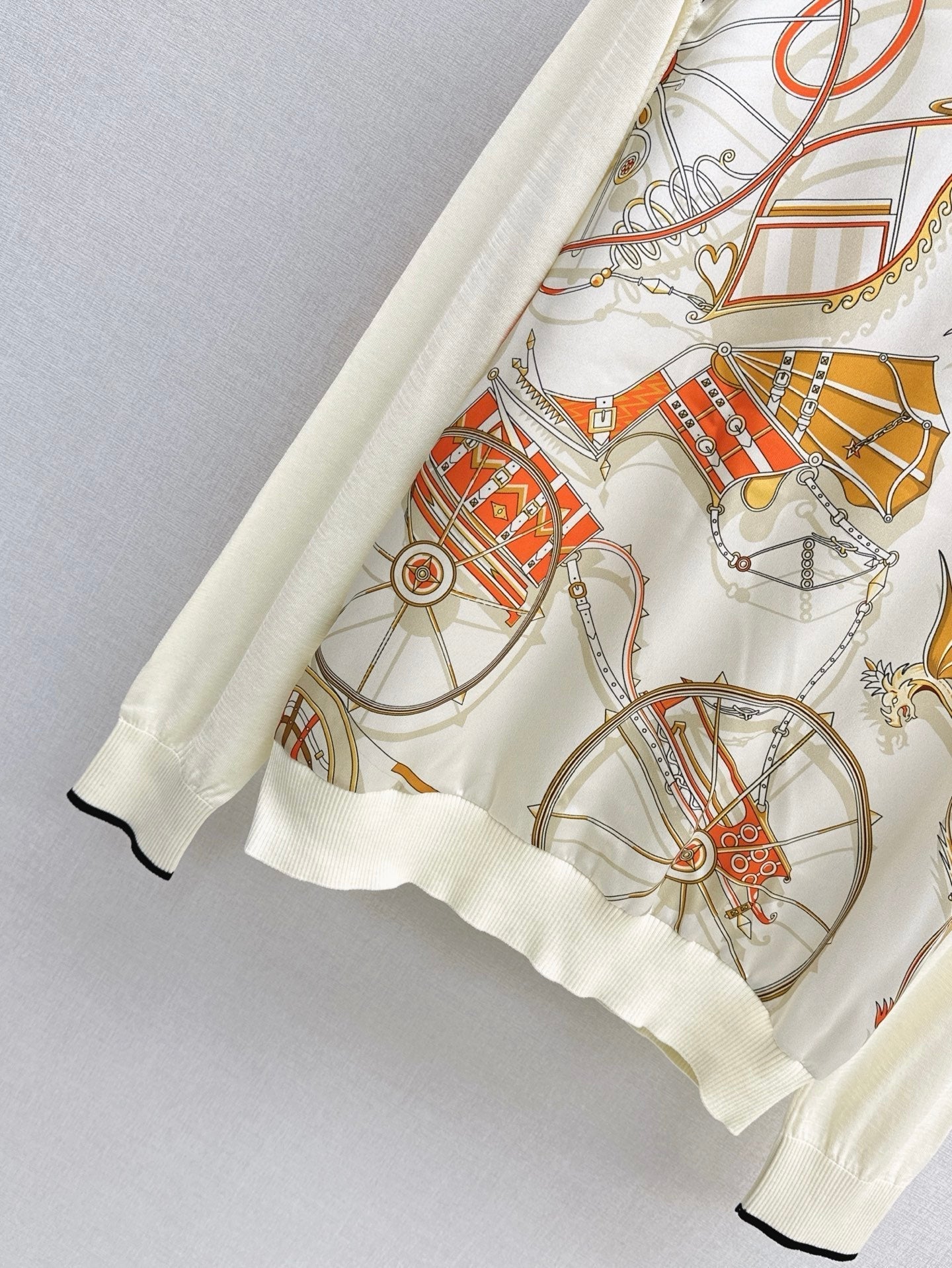 Herm* 25ss long-sleeve twillaine sweater