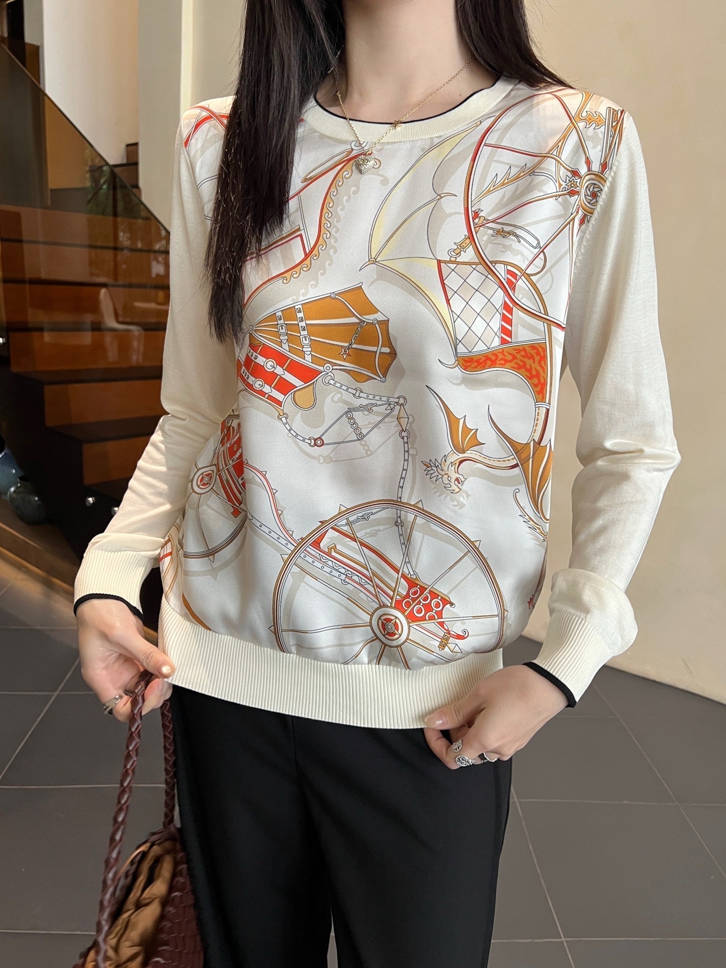 Herm* 25ss long-sleeve twillaine sweater