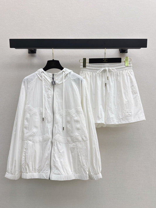 C*nel 25ss Embroidered Windbreaker + shorts set