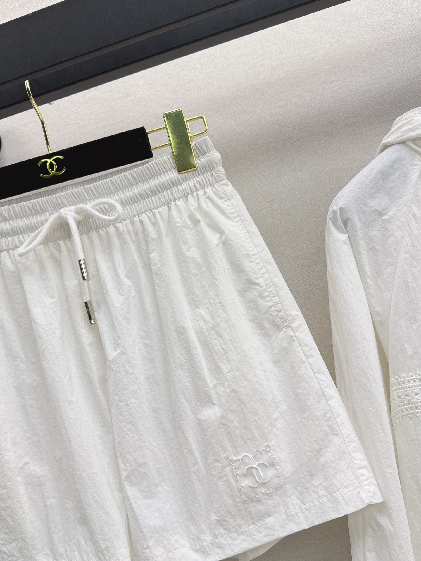 C*nel 25ss Embroidered Windbreaker + shorts set