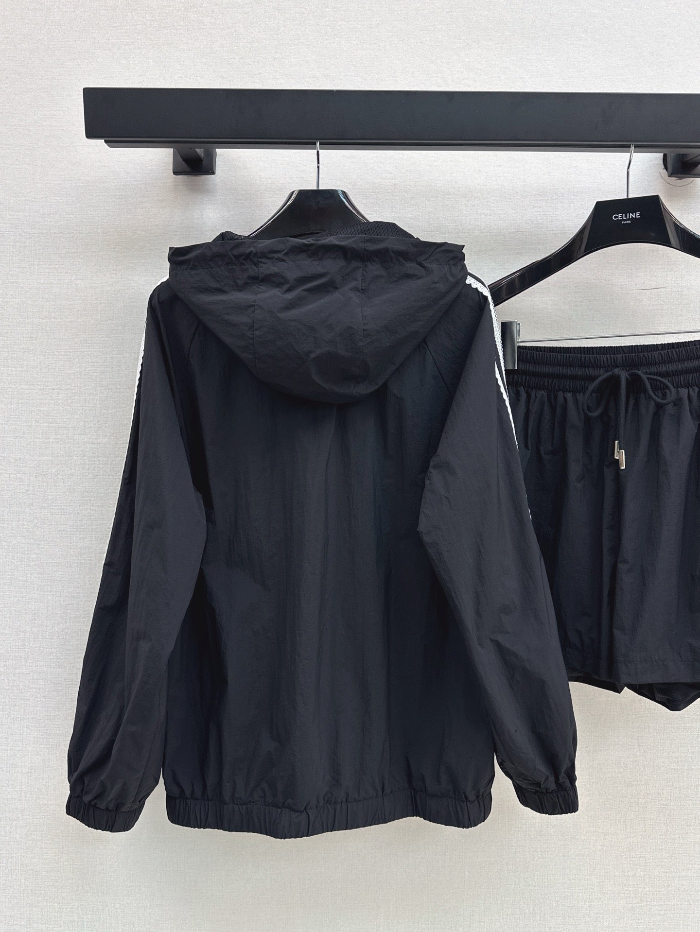 Cel* 25ss Embroidered Windbreaker + shorts set