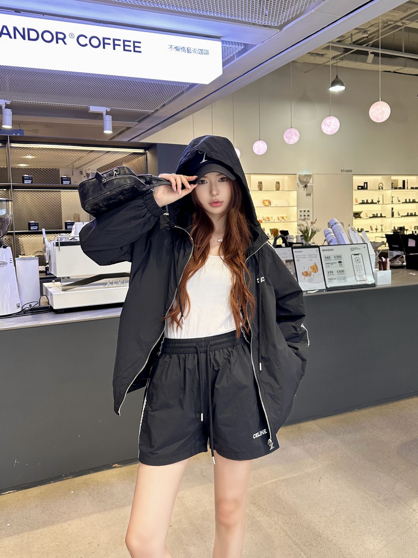 Cel* 25ss Embroidered Windbreaker + shorts set