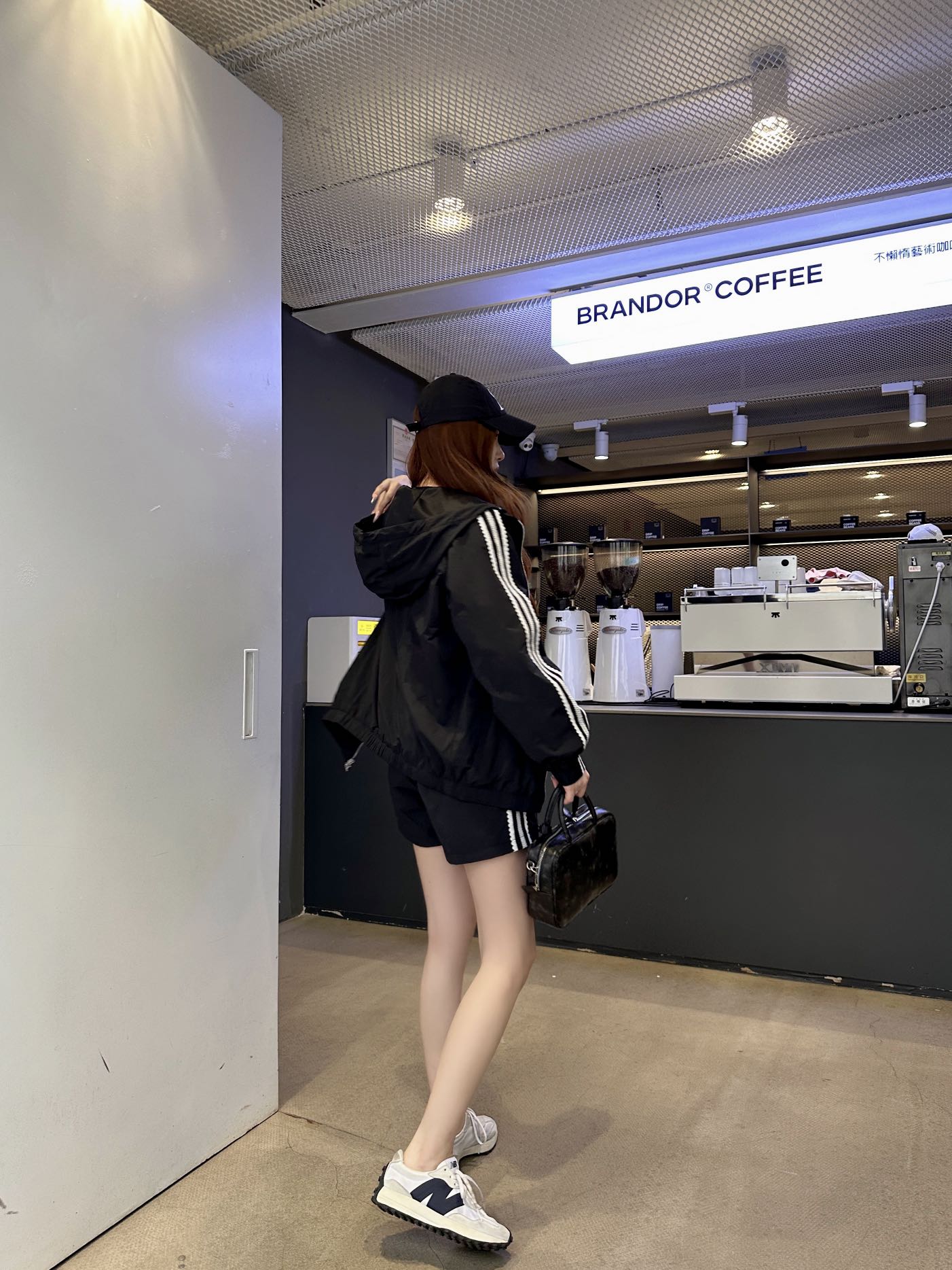 Cel* 25ss Embroidered Windbreaker + shorts set