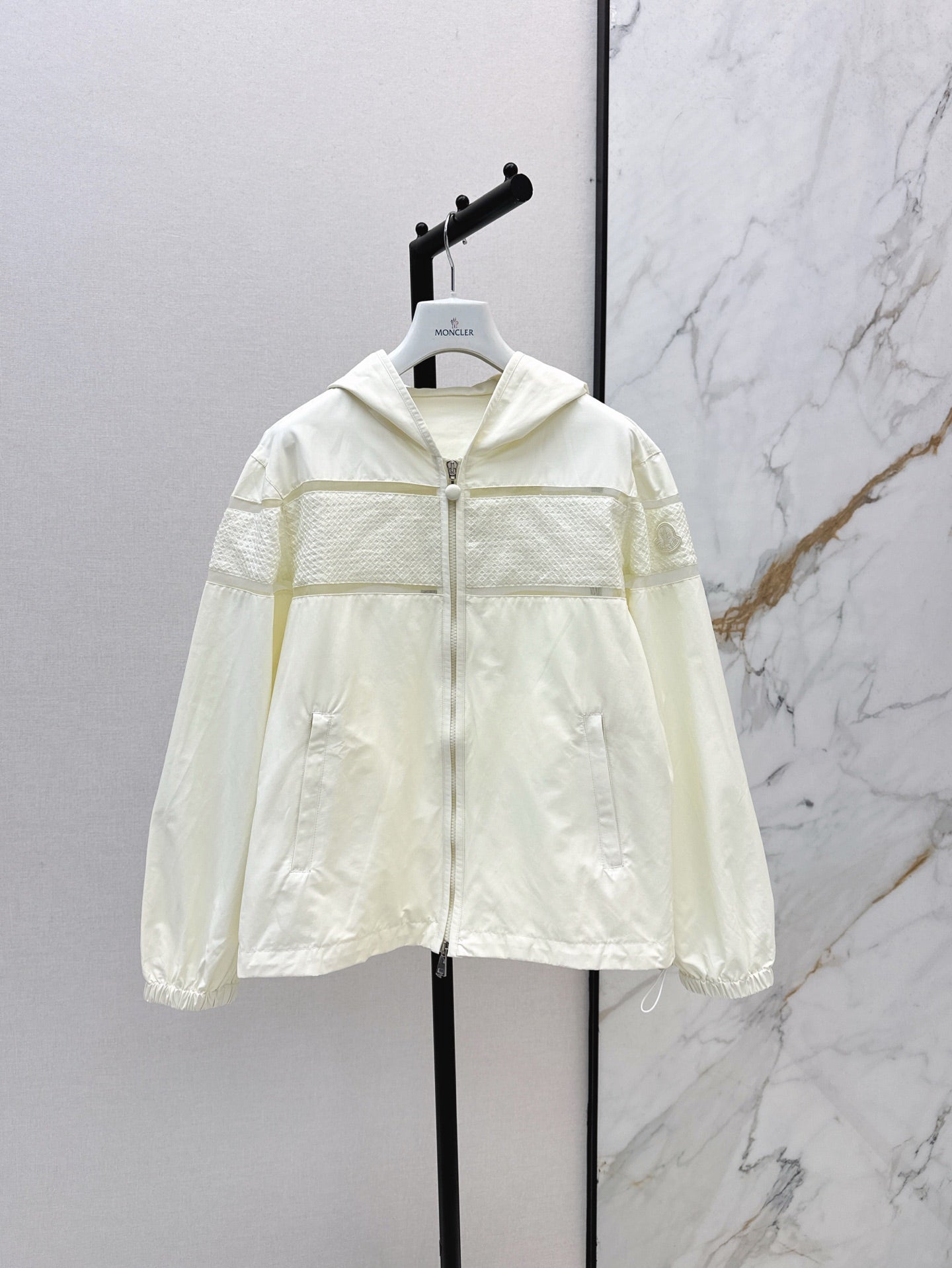 Monc* 25ss Embroidered Hooded Jacket