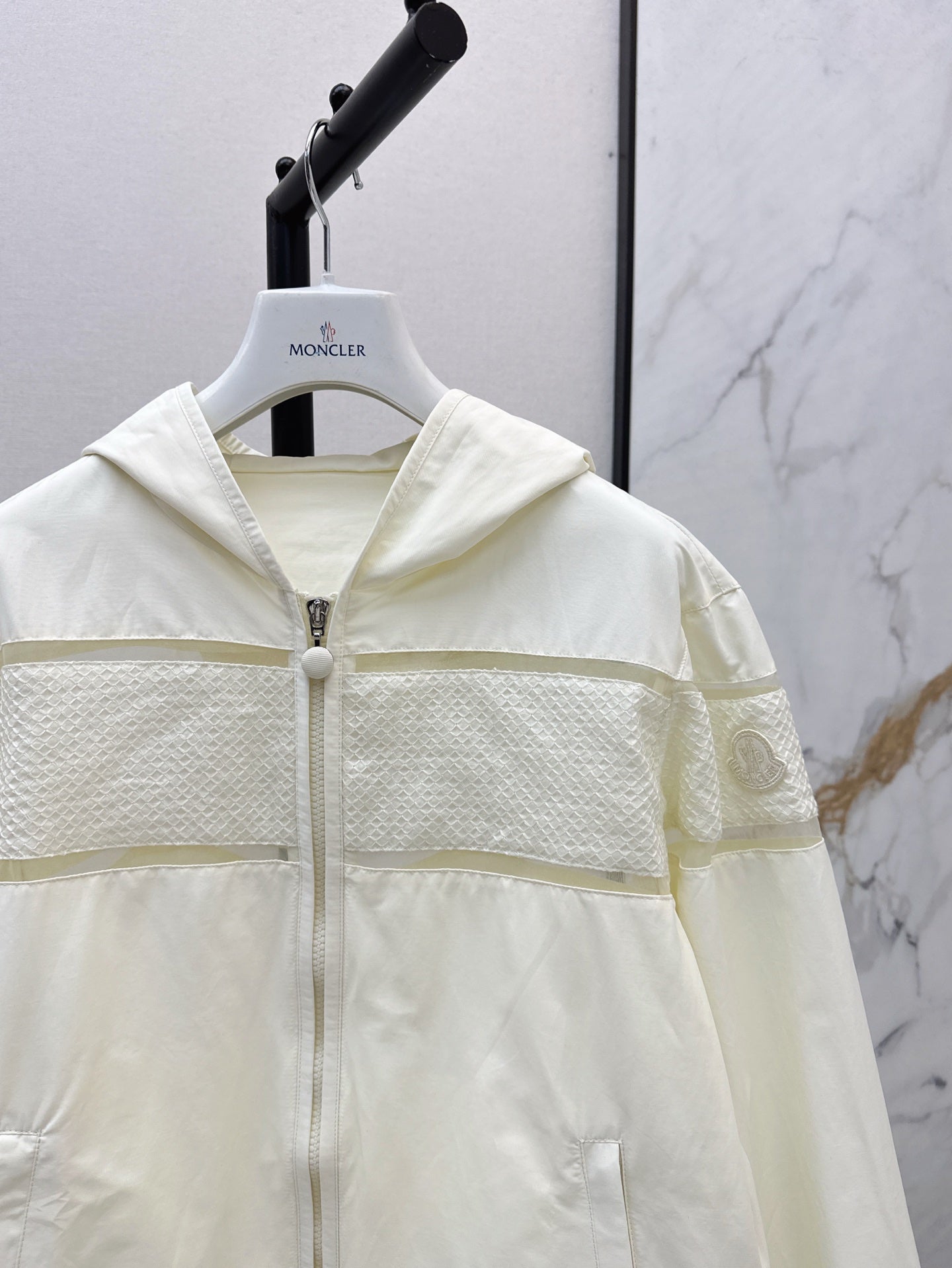 Monc* 25ss Embroidered Hooded Jacket