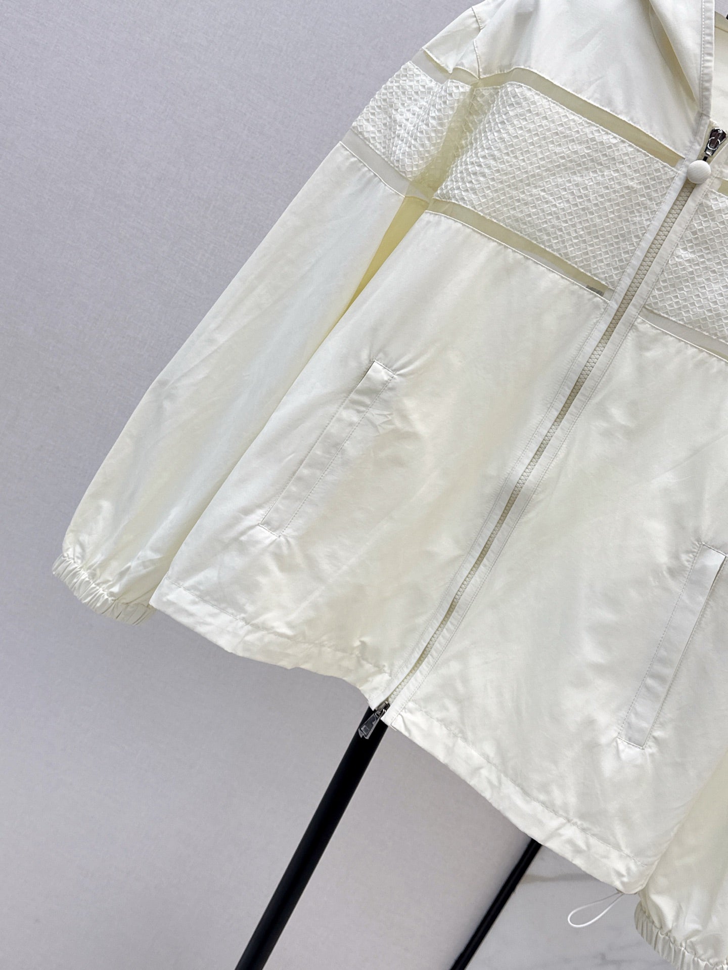 Monc* 25ss Embroidered Hooded Jacket