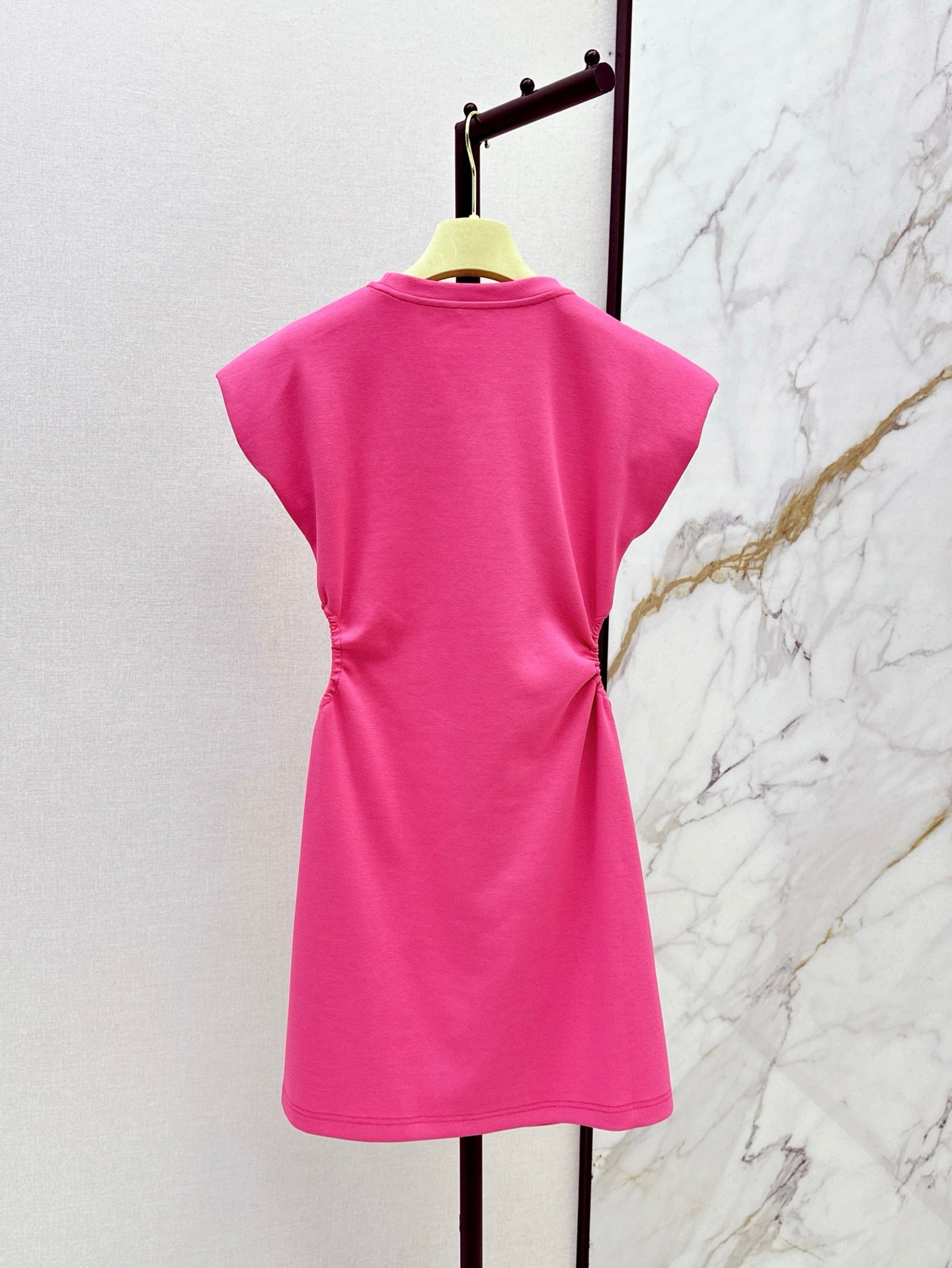 M*u 25ss Embroidered drawstring waist dress