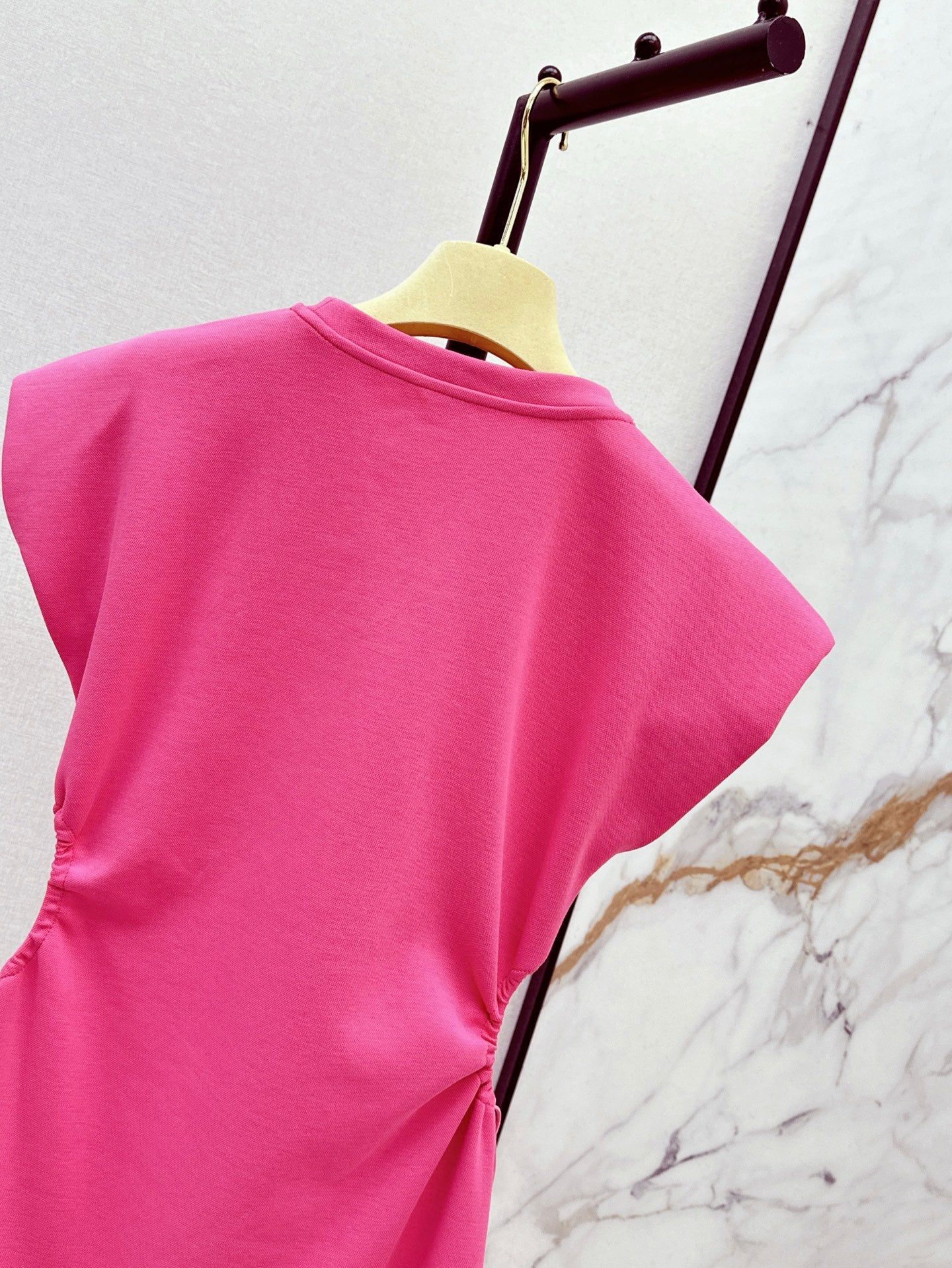 M*u 25ss Embroidered drawstring waist dress