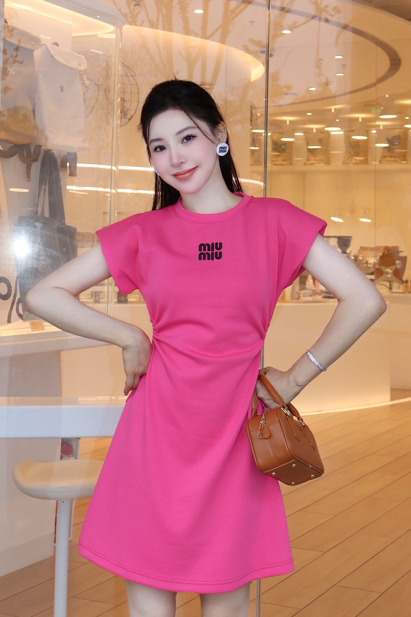 M*u 25ss Embroidered drawstring waist dress