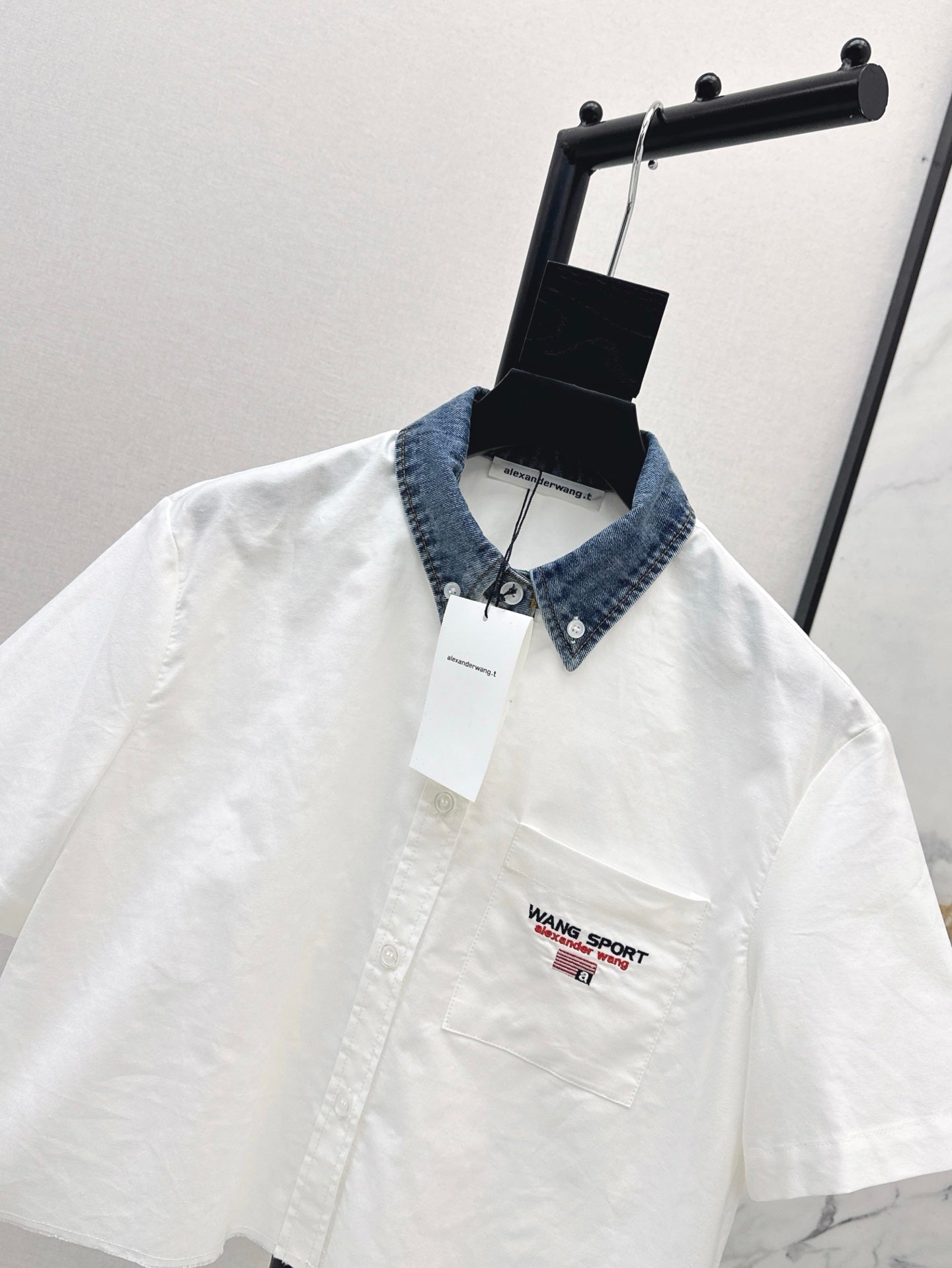 Wang* 25ss Denim patchwork cropped top