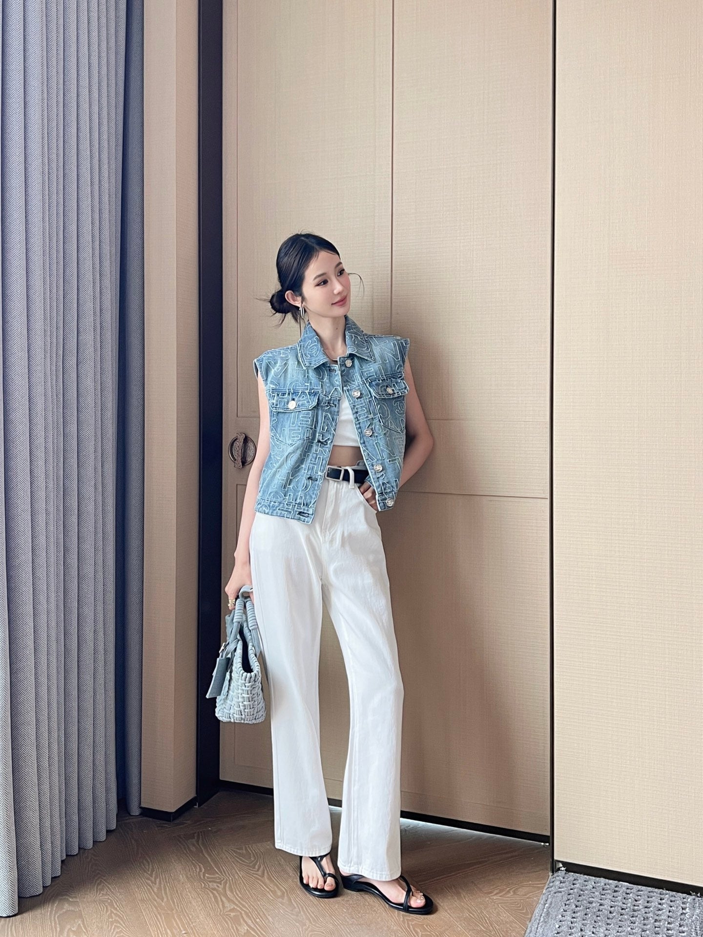 C*nel 25ss  denim cropped vest