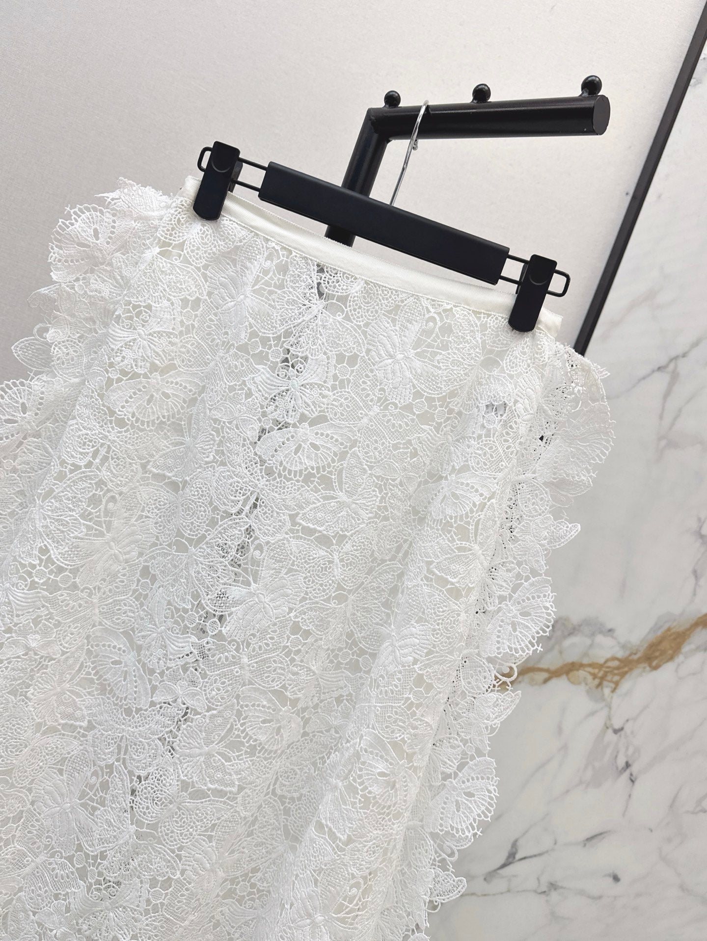 D*r 25ss Butterfly lace midi skirt