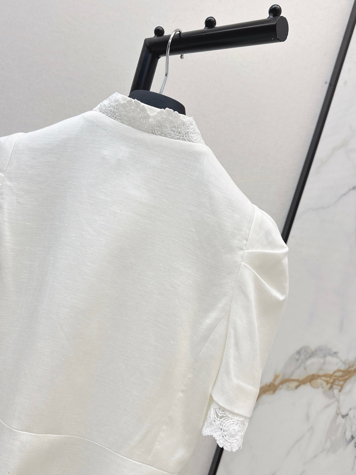 D*r 25ss Puff Sleeve Fitted Jacket