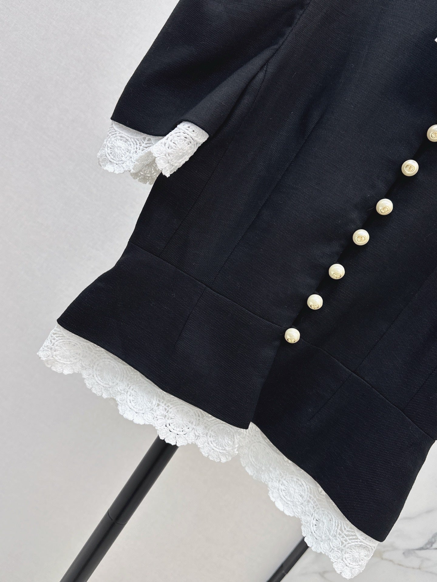 D*r 25ss Puff Sleeve Fitted Jacket