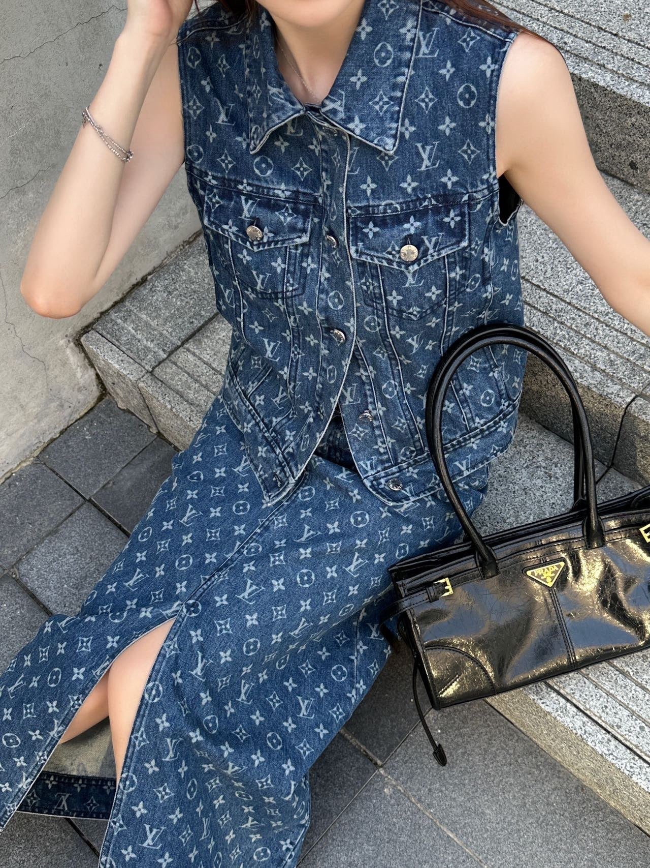 Loui* 25ss monogram denim suit