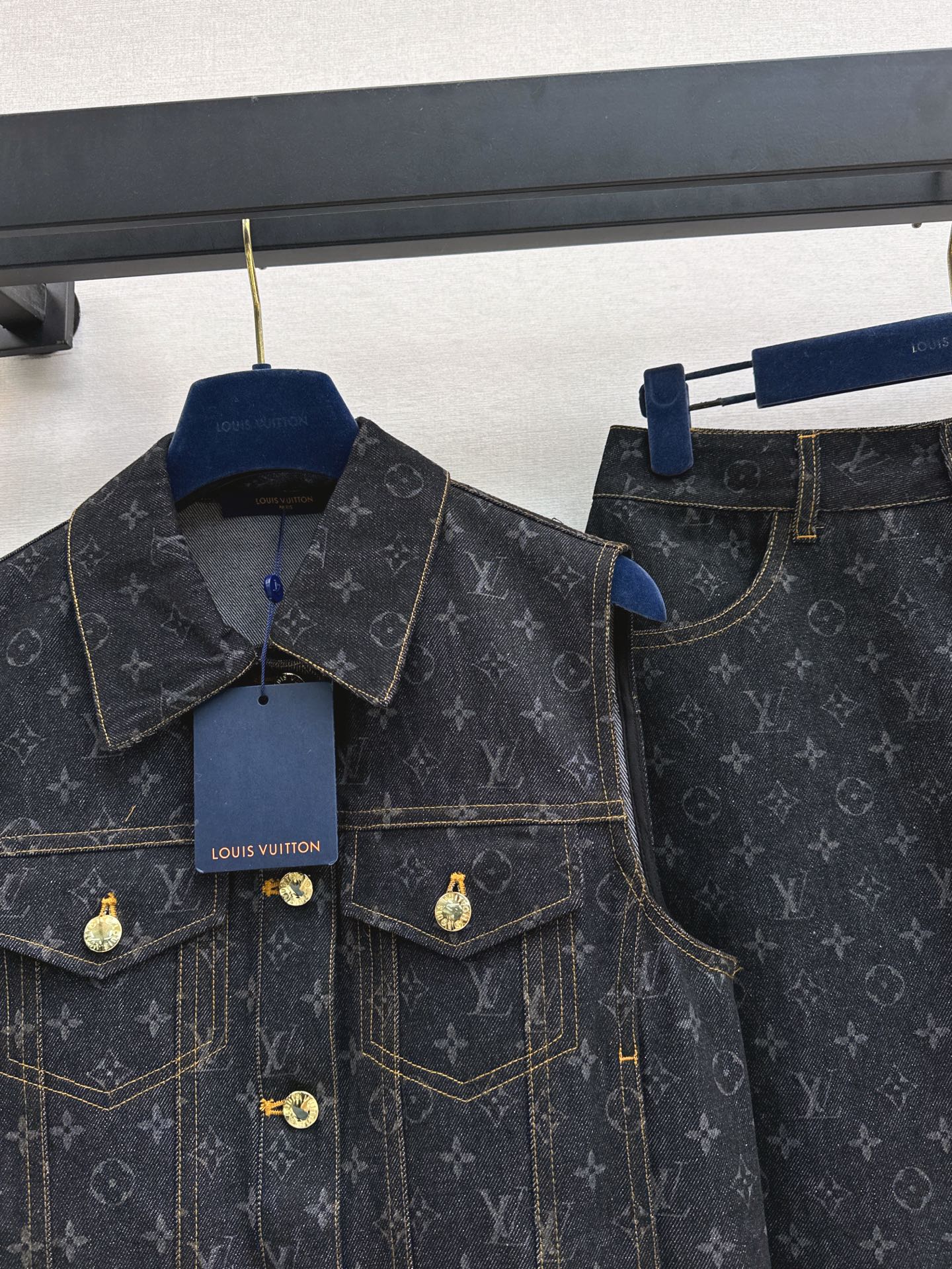Loui* 25ss monogram denim suit