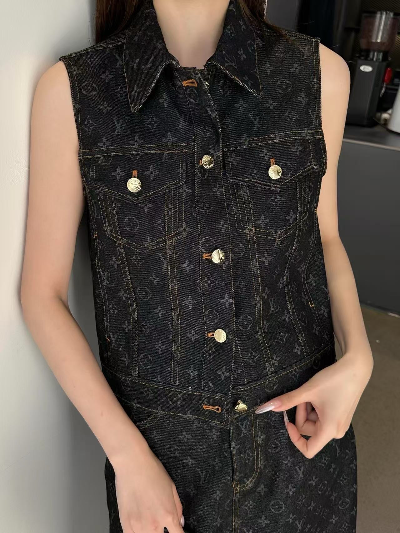 Loui* 25ss monogram denim suit