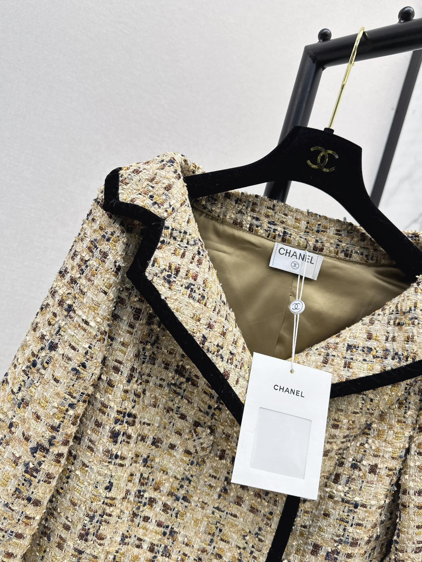 C*nel 25ss Boat neck woven tweed jacket