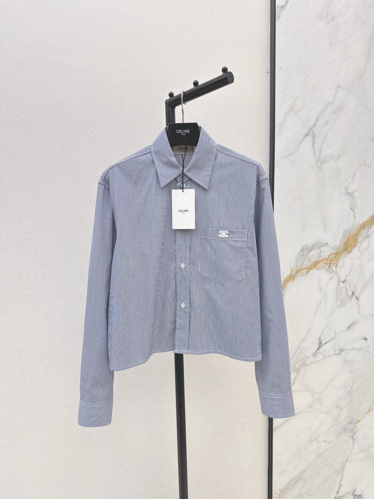 Cel* 25ss embroidered cotton crop shirt