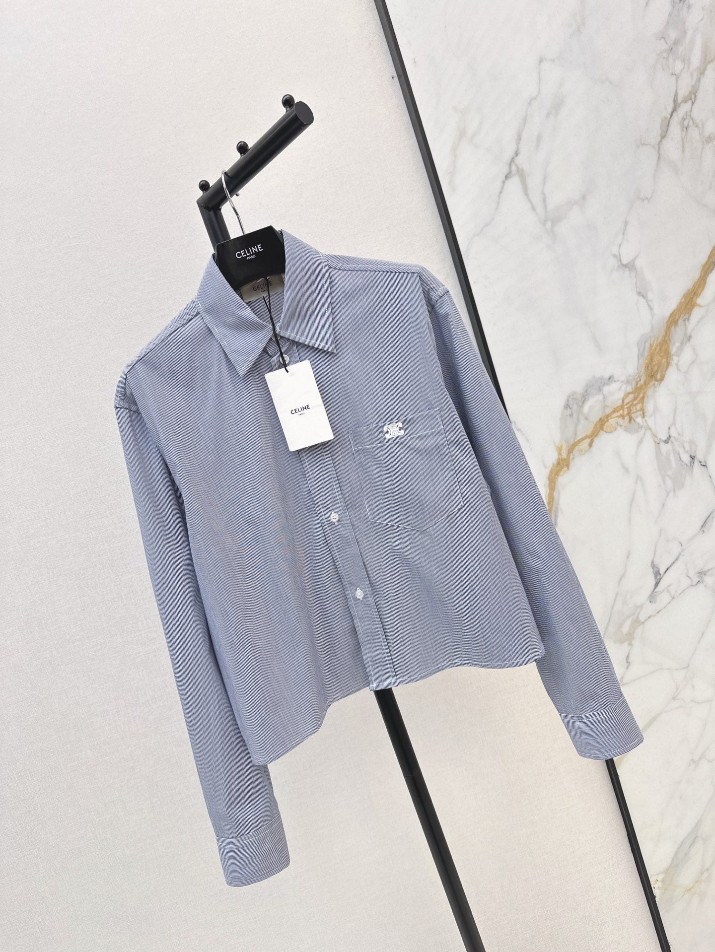 Cel* 25ss embroidered cotton crop shirt