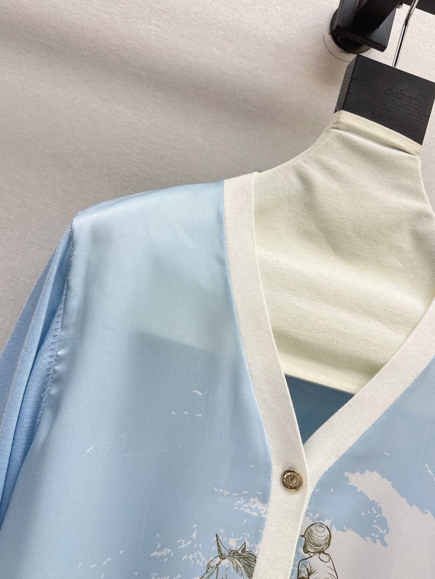 Herm* 25ss long-sleeve twillaine sweater