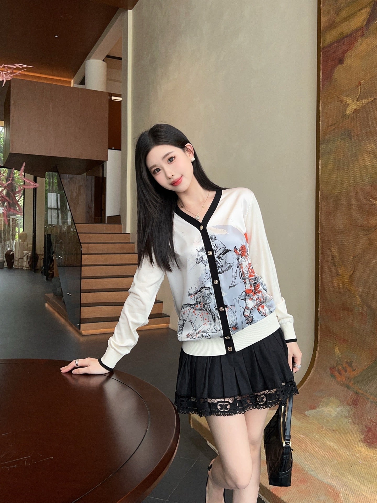 Herm* 25ss long-sleeve twillaine sweater