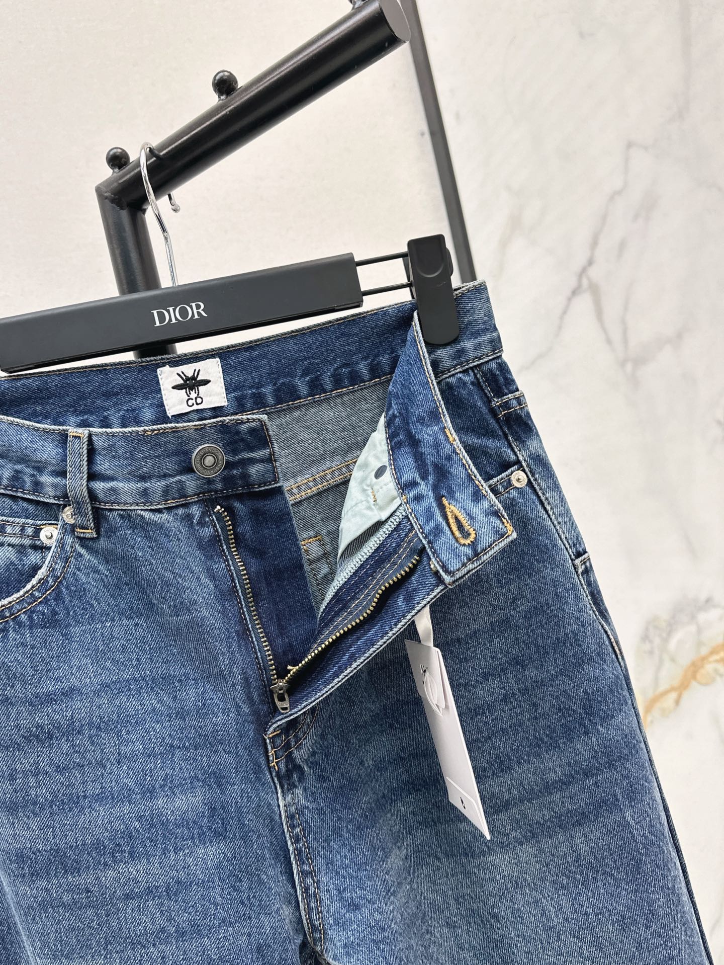 D*r 25ss Washed ripped denim pants