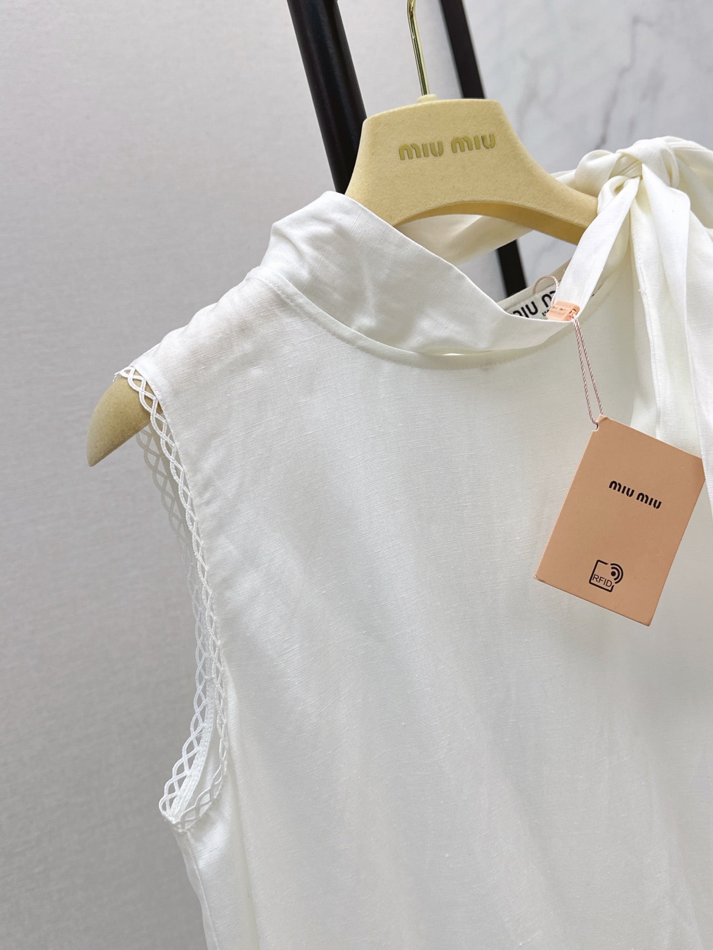 M*u 25ss Unbuttoned slubbed poplin dress