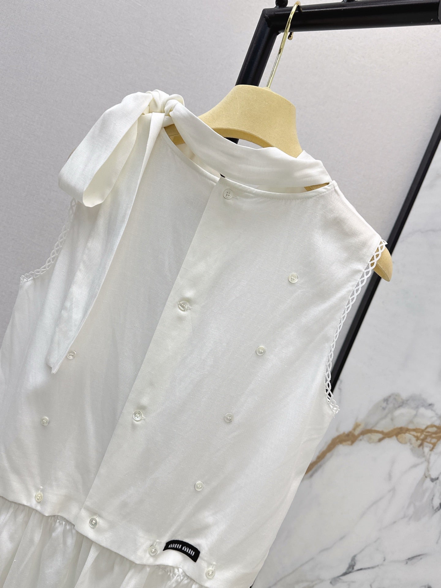 M*u 25ss Unbuttoned slubbed poplin dress