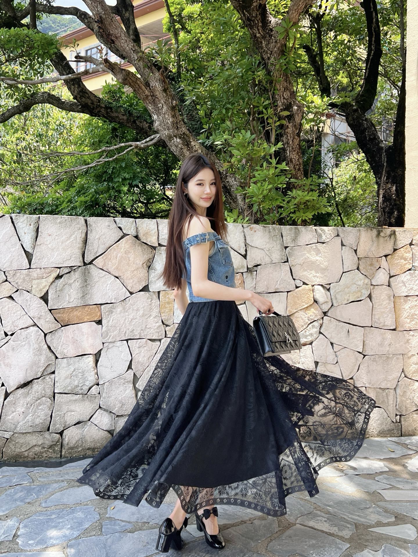 D*r 25ss Lace Flared Mid-Length Skirt