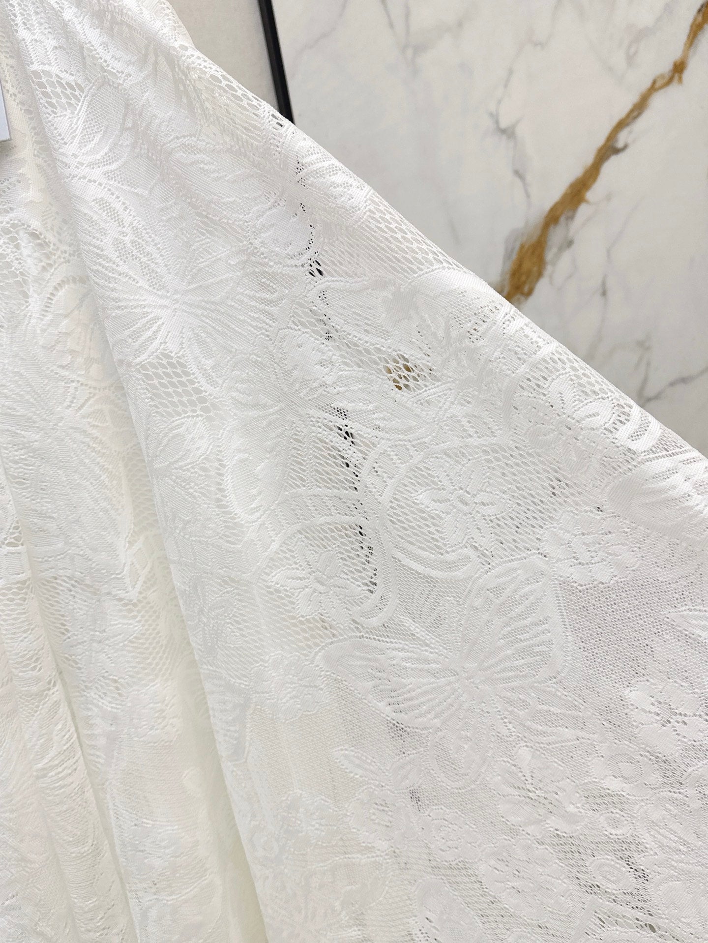 D*r 25ss Lace Flared Mid-Length Skirt