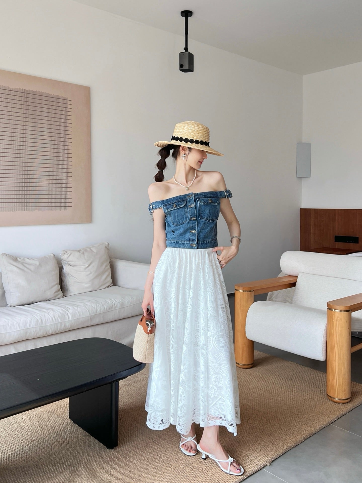 D*r 25ss Lace Flared Mid-Length Skirt